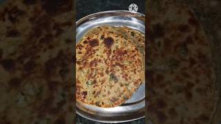 Ankita home kitchen food video palak gobhi ke paratha [upl. by Yesnek]