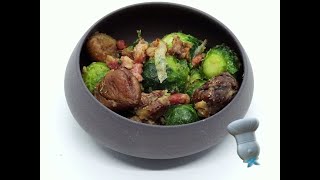 Recette de poêlée de choux de Bruxelles châtaignes et lardons [upl. by Adnileb]