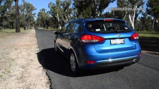 2015 Kia Cerato Si 20 GDI 0100kmh amp engine sound [upl. by Linda]