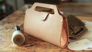 DIY Minimalist Leather Purse  With Pattern [upl. by Daye]