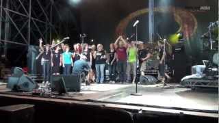 Toto feat Perpetuum Jazzile  Africa live  Majano Italy [upl. by Aeel720]