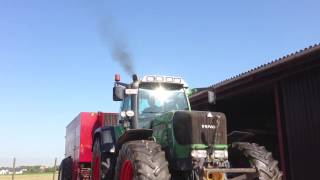 Fendt 916 Vario starting up a Freeman 1592 Big Baler [upl. by Emmalynn]