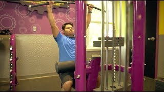 How to do a Lat Pulldown  Planet Fitness [upl. by Myrtle]