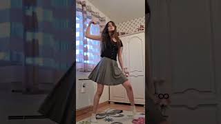 La Sserafim quotAntifragilequot Dance cover lesserafim antifragile dancecover antifragilechallenge [upl. by Deering]