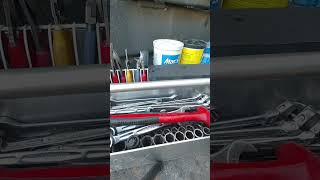 Using Harbor Freight foam kneeling pads to organize tools in a tote tray [upl. by Tiebold]