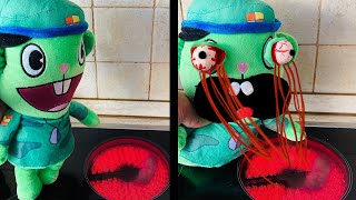 HAPPY TREE FRIENDS WITH PLUSH TOY COMPILATION FLIPPY DEATHS Pt2 [upl. by Lion502]