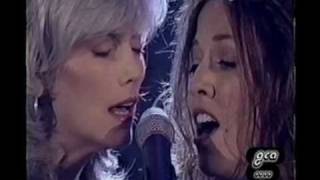 Sheryl Crow amp Emmylou Harris Live  Pale Blue Eyes [upl. by Strage]