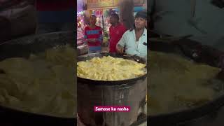 Samose samosa streetfood indianstreetfood samos food [upl. by Lutim]