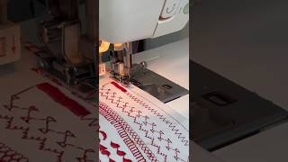 Singer overlock computer machine zohaibmachines sewing [upl. by Fortunio]