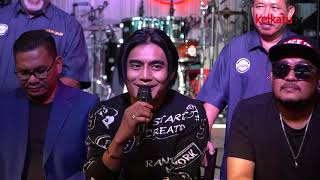 Charly buka cerita takut untuk naik pesawat  Sidang Media Konsert ST12 Reunion [upl. by Anadal915]