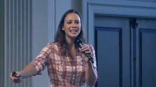 Luria Petrucci aka Cali Lewis Marketing Your WordPress Web Site [upl. by Draned]