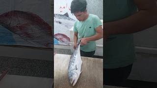 Knife Cut Cleaning and Preparing Queenfish [upl. by Riba]