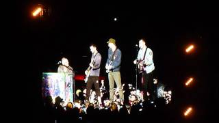 COLDPLAY  CHRIS MARTIN FUNNY Mistake  Concert MUNICH München 2012 [upl. by Carney]