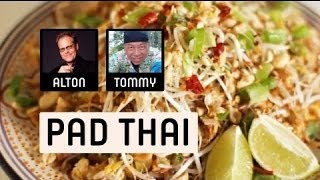 Best Pad Thai Recipe Recipe Wars [upl. by Elletsirhc]