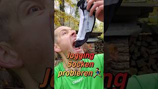 Jogging Socken probieren😋 joggen sport spass testen [upl. by Pooley]