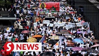 Salvadorans protest against leader on Independence Day [upl. by Aronek817]