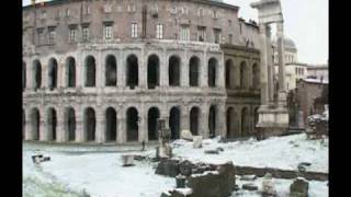 Neve a Roma Non si vedeva dal 1985 [upl. by Aratnahs431]