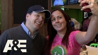 Wahlburgers Wahlburgers Takes Toronto Season 3 Episode 9  AampE [upl. by Reube]