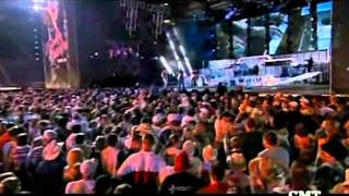 KENNEY CHESNEY amp UNCLE KRACKERDRIFT AWAYLIVEwmv [upl. by Gorlicki553]