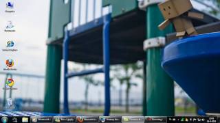 Danboard Danbo The Boxman  Windows 7 Theme HD [upl. by Divadnhoj362]