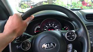 Hazard flashers turn onoff  KIA SOUL [upl. by Eikcaj]