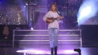 Grace VanderWaal at WE Day Vancouver quotMoonlightquot Oct 18 2017 [upl. by Adorl]