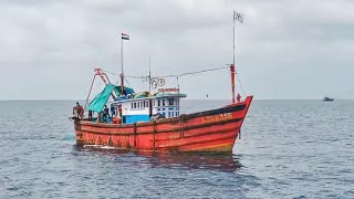 Deep sea fishing 10 Days living in Arabian sea Caught Lots of Different Types of fishes fishing [upl. by Flemings]