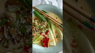 Ramen med pak choi og svampe [upl. by Ettesus249]