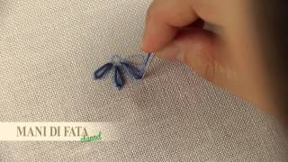 MANI DI FATA  PUNTO MARGHERITA  LAZY DAISY STITCH  PUNTO MARGARITA [upl. by Springer]