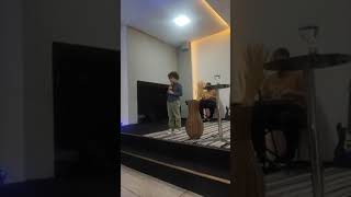 Matheus Carvalho cantando Oferta de Amor 30 IEQ ponta grossa [upl. by Aiouqahs]