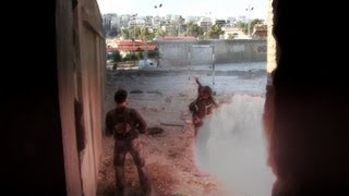 Syrie à Alep des rebelles à lassaut des snipers du régime [upl. by Mundy]