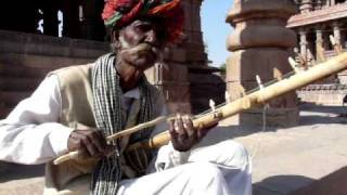 Ravanhatta played by a Rajasthani Folk Musician near Jodhpur [upl. by Notsla651]