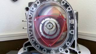 Kurt Robertson explains how a Rotary engine works [upl. by Lohcin729]