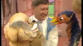 Lenny the Lion and Terry Hall meet Rod Hull and Emu [upl. by Julia572]