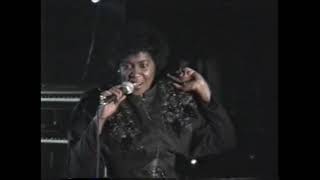 Misty Blue LIVE  Dorothy Moore Live 1988 [upl. by Aivalf]