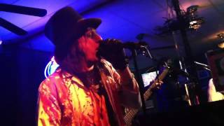 quotEighteenquot performed by Looney Tunes Alice Cooper Show at Desmonds Tavern NYC [upl. by Arlin]