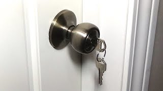 Keyed Entry Door Knob Installation  Door Lock [upl. by Norramic35]