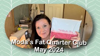 Moda Fat Quarter Club From Fat Quarter Shop May 2024 And Santa Pixel Kit Is In sewing quilting [upl. by Pastelki]