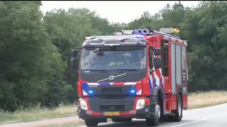 Brandweer Tankautospuit Roosendaal 201331 met spoed naar een Buitenbrand in Heerle [upl. by Ardisi]