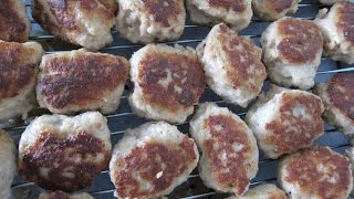 frikadeller med danskvand [upl. by Daisi]