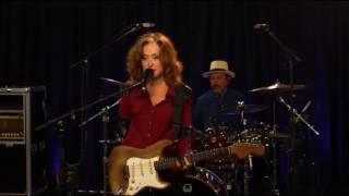 Bonnie Raitt  The Comin Round Is Going Through Private Live 2016 [upl. by Pahl]