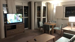 DoubleTree by Hilton London Docklands Riverside King One Bedroom Suite [upl. by Sallyann]