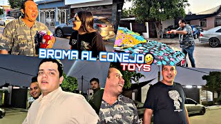 LE HICIMOS ESTA BR0M4 AL CONEJO TOYS EN COMPAÑIA DE LOS PLEBES Y ASI FUE SU REACCIÓN 🤣‼️MAYVE CASTRO [upl. by Alecia]