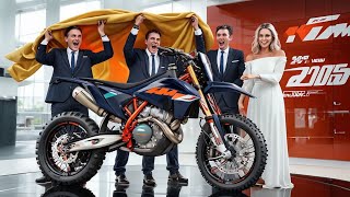 2025 KTM 690 EnduroR For True OffRoad Enthusiasts [upl. by Odlopoel]