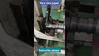 Nice jugad holding shaft shortsfeed yt jugaad viralshorts shotrs automobile diy pie tools [upl. by Limemann649]