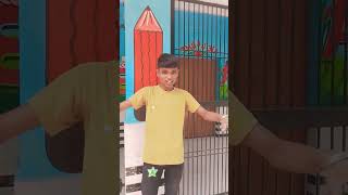 Khane ke anaaj milta rahega viralvideo funny sorts [upl. by Rorry]