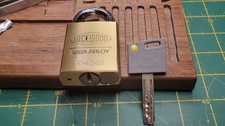 Lockwood MT5 VPI in a beautiful 334B45 pick and gut lockpicking locksport [upl. by Elgna369]