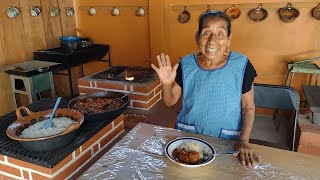 Tienen Que Probar Esta Carnita De Puerco Con Ejotes En Salsa De Chiles Costeños  DOÑA LUPITA [upl. by Spratt]