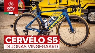 La Cervélo S5 di Jonas Vingegaard del Tour 2024  Biciclette dei Professionisti [upl. by Kraus658]