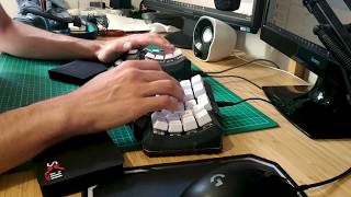 Dactyl Manuform w Kailh speed copper switches Sound test [upl. by Nilkoorb]